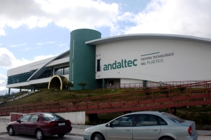 La Fundación Andaltec pone en marcha una línea de trabajo centrada en el desarrollo de plantas químicas piloto