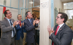 Juan Espadas, alcalde de Sevilla, inaugura el nuevo  Centro de Personas Mayores Fundomar San Isidoro