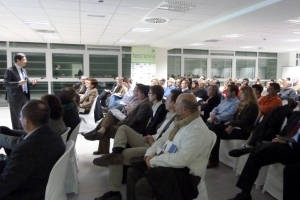 Más de cien personas asisten a la ponencia de Mario Alonso Puig en las instalaciones de la Fundación Tecnova