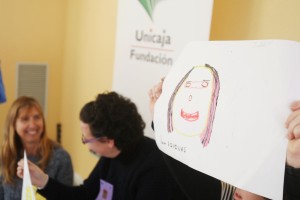 La Fundación Unicaja organiza en Cádiz un ciclo de talleres de arteterapia para niños con discapacidad