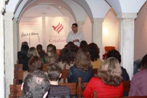 Gran asistencia de público a la conferencia ‘Coaching. El arte de hacer que las cosas pasen’