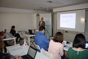 Los alumnos del Curso de Introducción al Fundraising aprenden sobre técnicas de captación de fondos