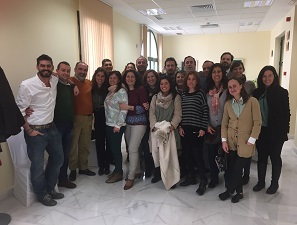 Los alumnos de la cuarta y quinta promoción del curso de experto ponen en común sus experiencias