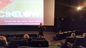 El documental de Cudeca ‘Al esuchar el viento’ gana el premio del público a la mejor película del II Festival Cinelow 2014
