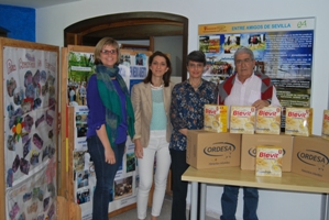 La Fundación MAS reparte más de 720 paquetes de cereales, donados por la Fundación Ordesa, a entidades de apoyo a familias