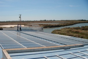 La Fundación Ctaqua participa en un proyecto que diseña un equipo compacto fotovoltaico específico para el sector acuícola
