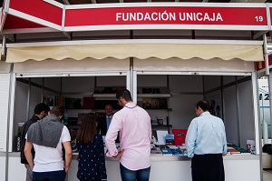 La Fundación Unicaja participa en la Feria del Libro de Málaga