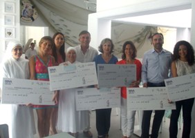 Donación Solidaria de El Restaurante ‘El Pimpi Marinero’ a la Fundación Cudeca