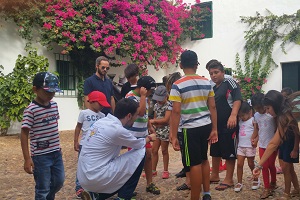 32 personas del Polígono Sur participan en las Visitas Solidarias a la Hacienda Guzmán