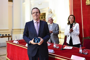 Investigadores del IMIBIC reciben una ayuda de la Fundación Merck Salud para investigar el cáncer colorrectal