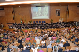 El colegio CEU San Pablo Sevilla rinde homenaje a la figura de los abuelos