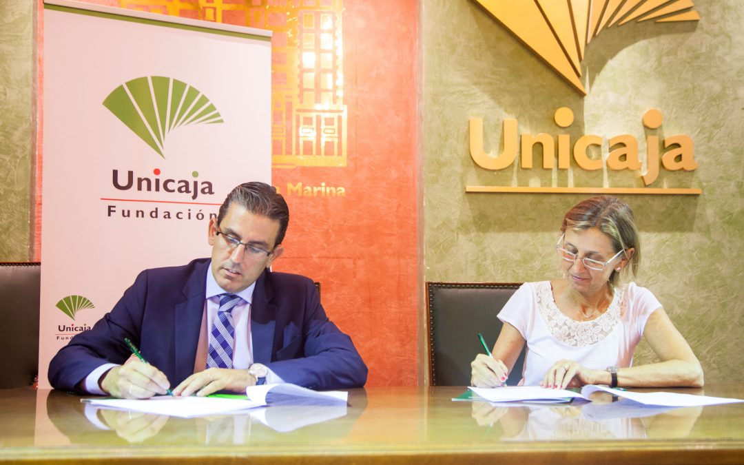 La Fundación Unicaja patrocina la caminata solidaria NEON NIGHT Málaga