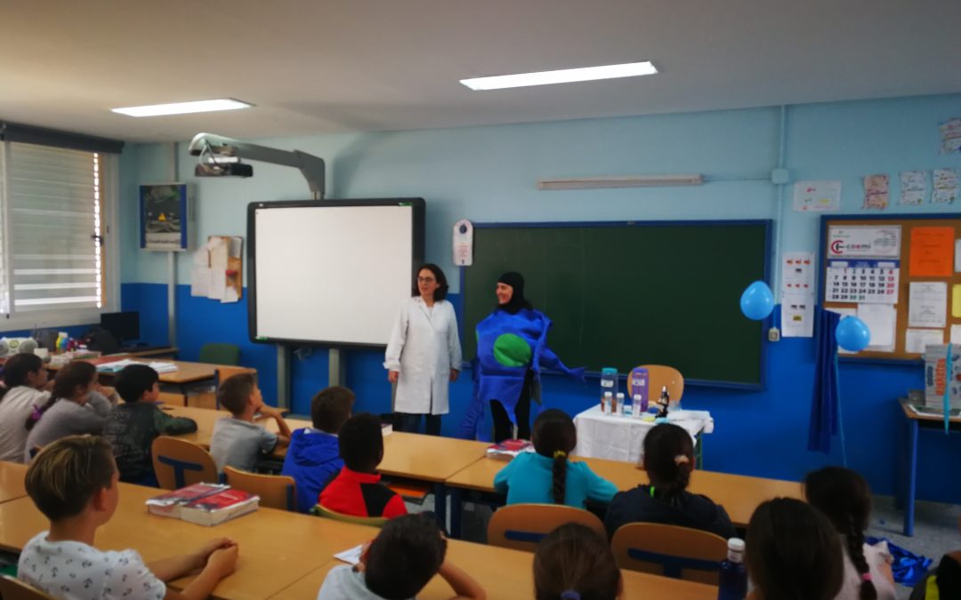 Más de 200 escolares participan en el taller infantil sobre biomedicina y terapias avanzadas organizado por Fundación Progreso y Salud