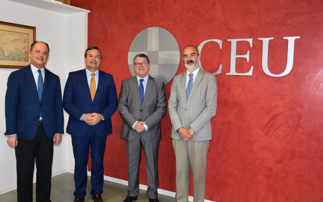 Nueva colaboración entre CEU Andalucía y ETICOM