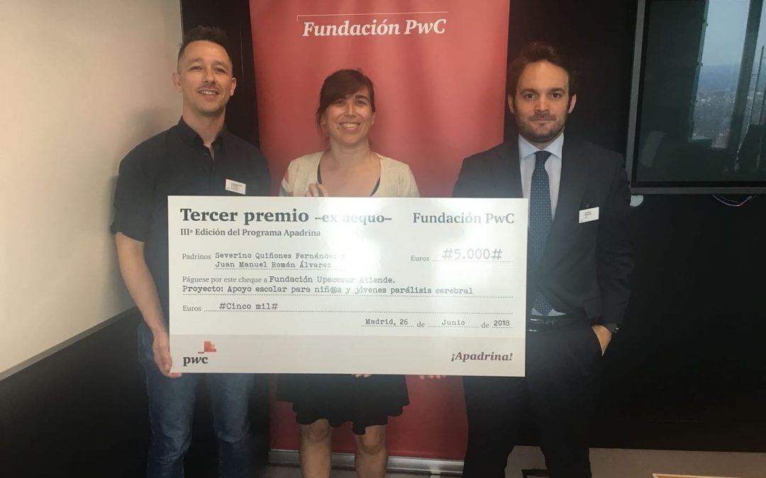 Upacesur recibe 5.000€ del programa Apadrina de PwC para la rehabilitación de menores con parálisis cerebral