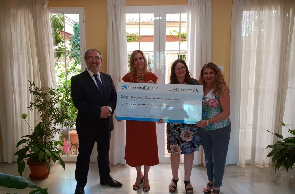 Fundación Psicopediatría de Sevilla recibe 10.600 € de la Obra Social La Caixa para la adquisición de una furgoneta adaptada