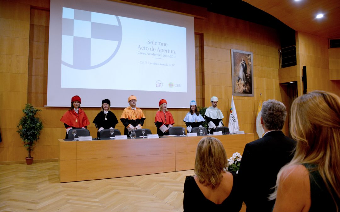 CEU Cardenal Spínola inaugura nuevo curso