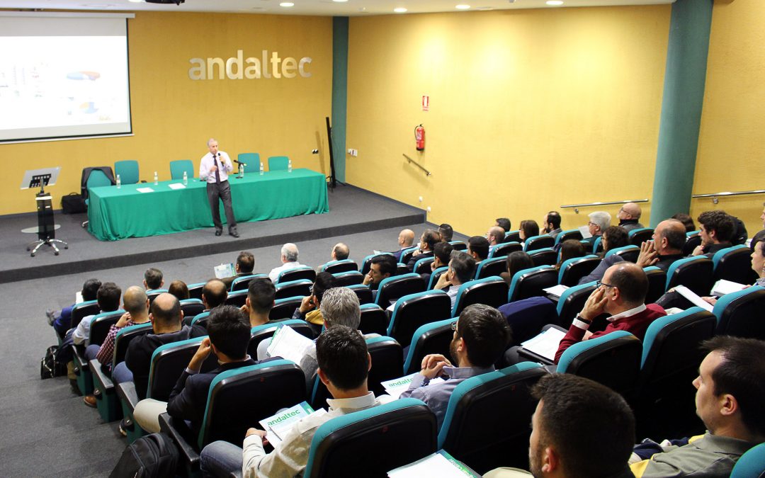 Un centenar de empresas de toda España participa en la jornada técnica sobre plásticos biodegradables organizada por Andaltec