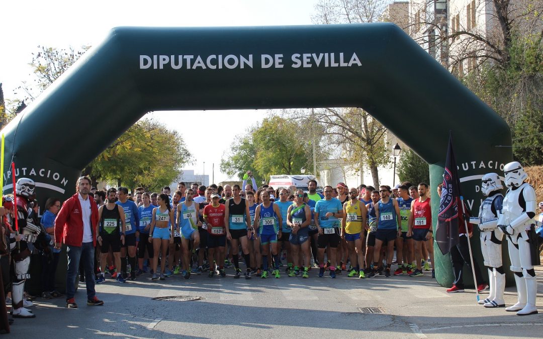 900 personas llenaron de azul las calles de Mairena el domingo en la  I Carrera Solidaria por el Autismo