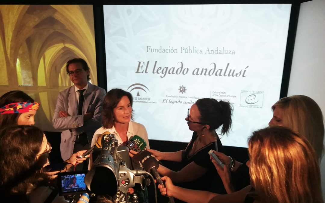 Comparece ante los medios la directora de la Fundación Pública Andaluza El legado andalusí, Concha de Santa Ana, y el Delegado de Cultura y Patrimonio de la Junta de Andalucía, Antonio Granados