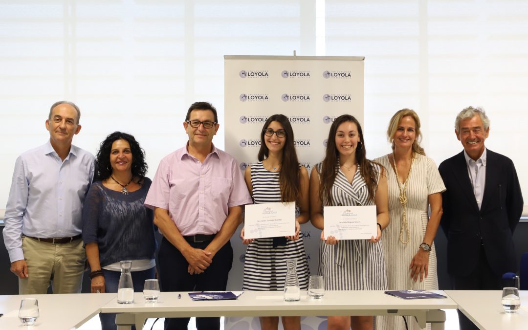 La Universidad Loyola y la Fundación Alalá becan a dos estudiantes para estudiar Psicología y Comunicación el próximo curso