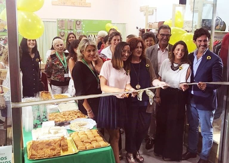 Inaugurada la tienda de la Fundación CUDECA en el Centro Comercial Málaga Factory