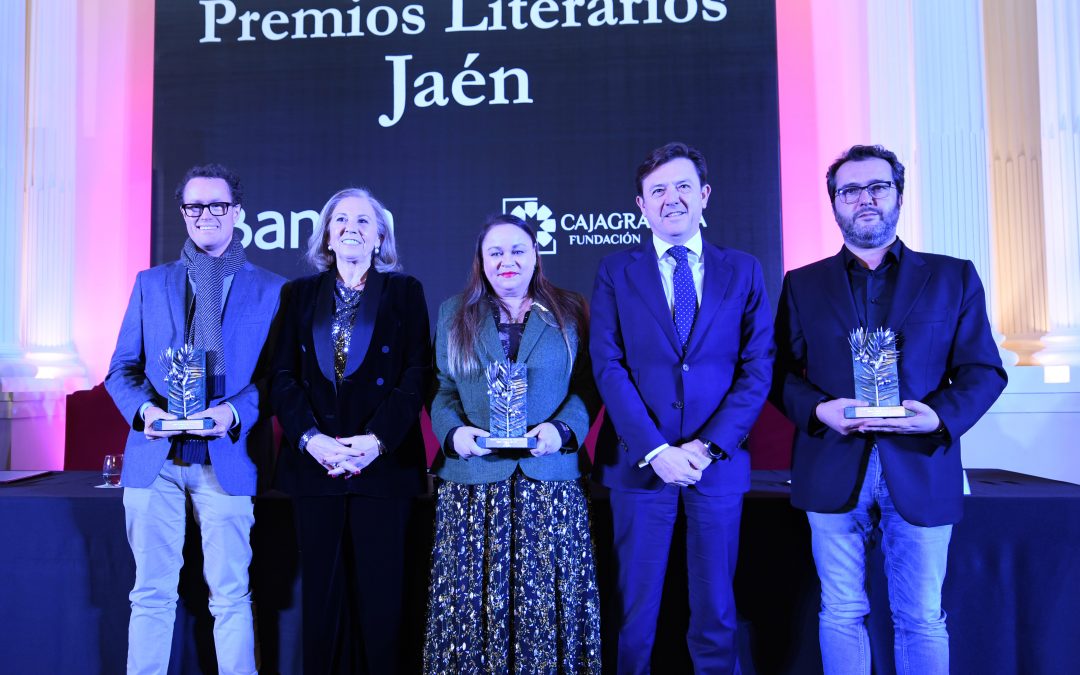 Zoé Valdés, Rodrigo Olay y Álvaro Colomer, ganadores de los XXXV ‘Premios Literarios Jaén’ de CajaGranada Fundación y Bankia