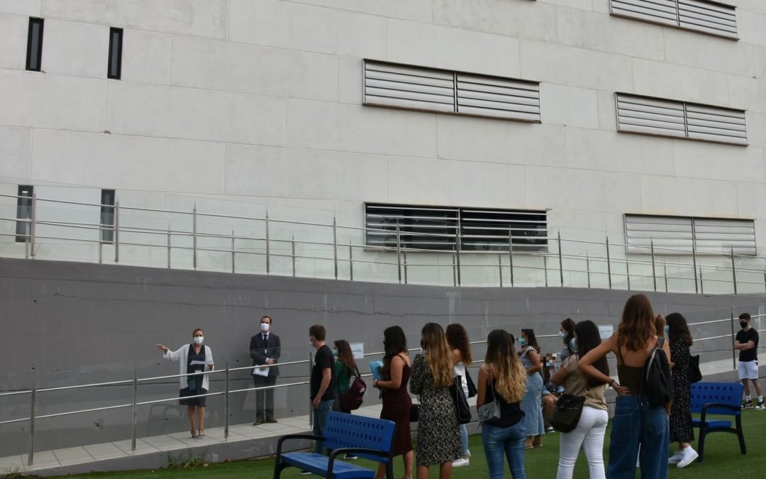 Los alumnos del Centro de Estudios Profesionales CEU Andalucía comienzan sus clases