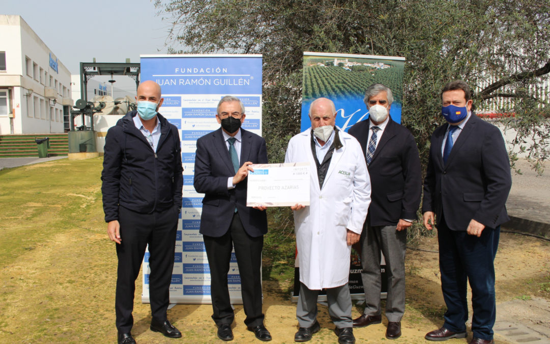 La Fundación Juan Ramón Guillén colabora con el Proyecto Azarías para ayudar a jóvenes estudiantes  del Polígono Sur