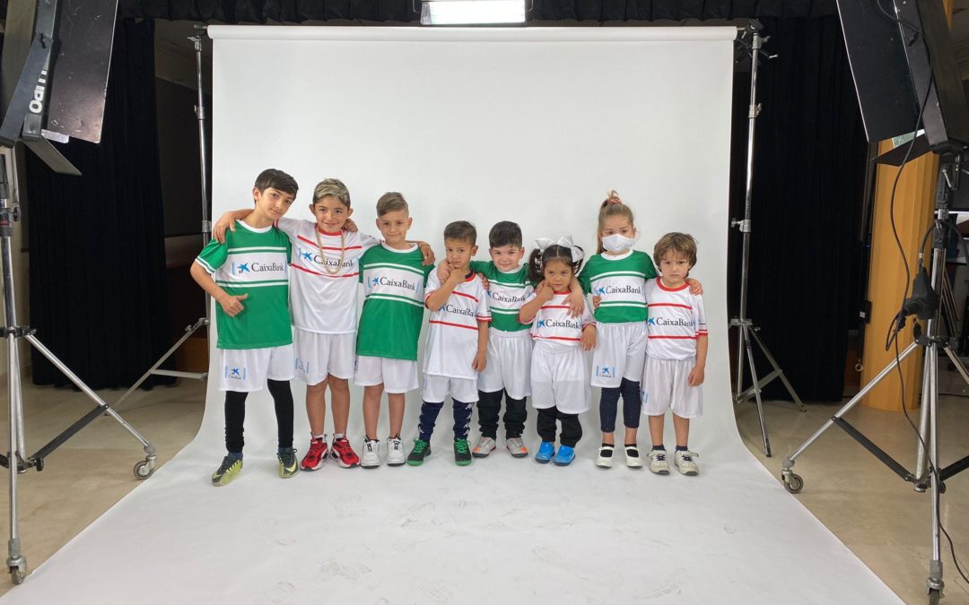 CaixaBank presenta su“once virtual”en la previa del derbi sevillano