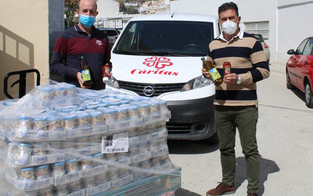 La Fundación Juan Ramón Guillén y Acesur donan casi 1.500 kilos de aceite de oliva y salsas a Cáritas Diocesana en  la provincia de Jaén