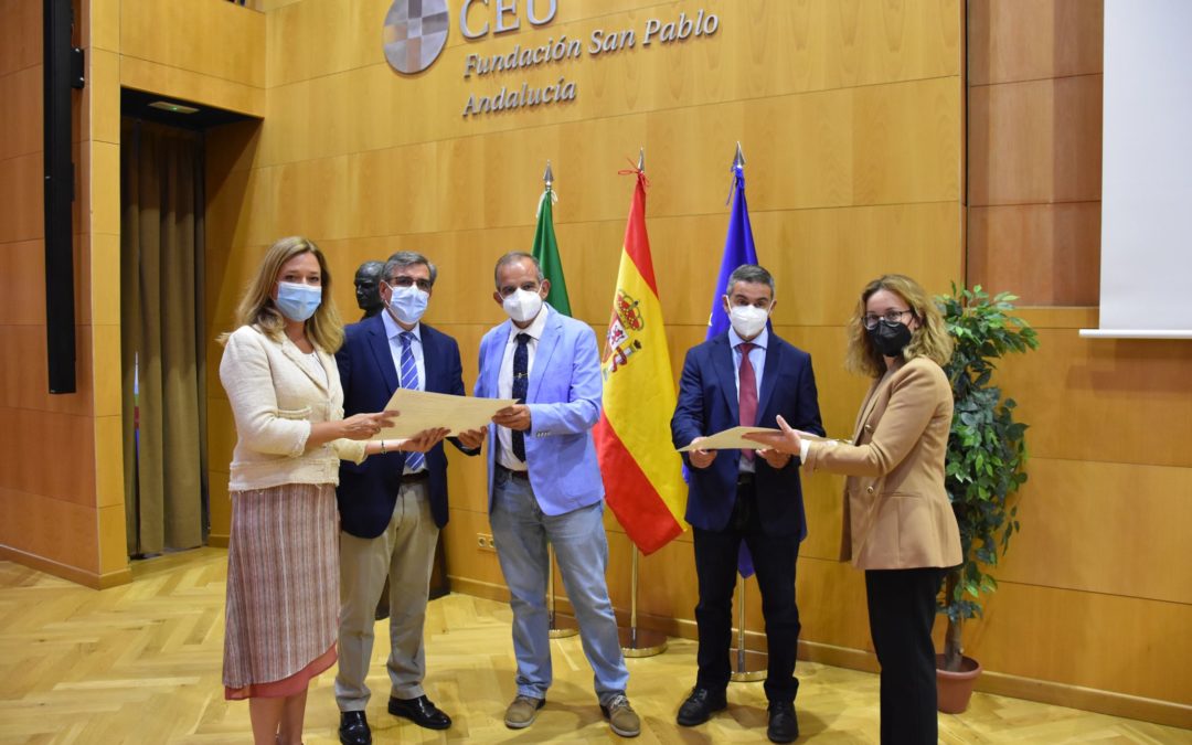 Más de 100 alumnos se forman como expertos en cirugía de hombro o codo de la mano de la SECHC y CEU Andalucía