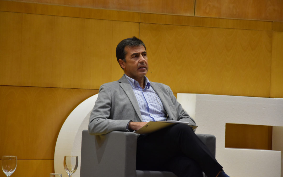 Juan Román Gallego, coordinador del Máster en Dirección de RRHH y Gestión de Personas: “Es momento de cambiar las organizaciones, de cambiar estructuras y tenemos que empezar por adaptar la gestión de personas a estos nuevos tiempos”