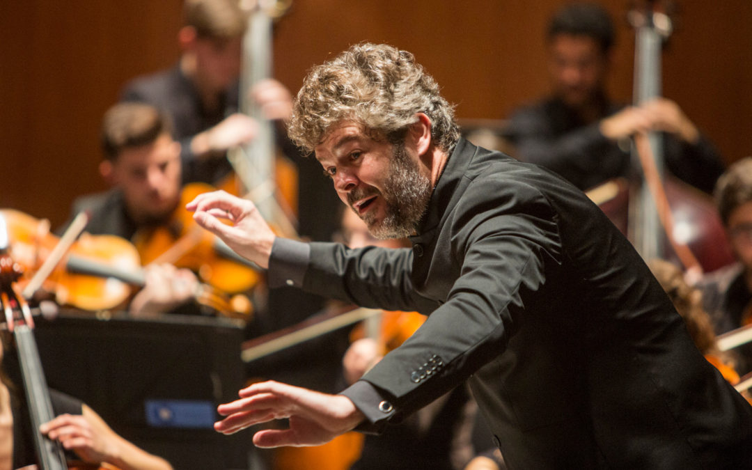 Conciertos de la Fundación Barenboim-Said con Pablo Heras-Casado en Sevilla, Córdoba y Granada