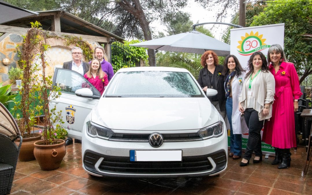 El grupo empresarial, Marbella Dutch Business Club,  patrocina la compra de un coche  para los equipos médicos de la Fundación Cudeca