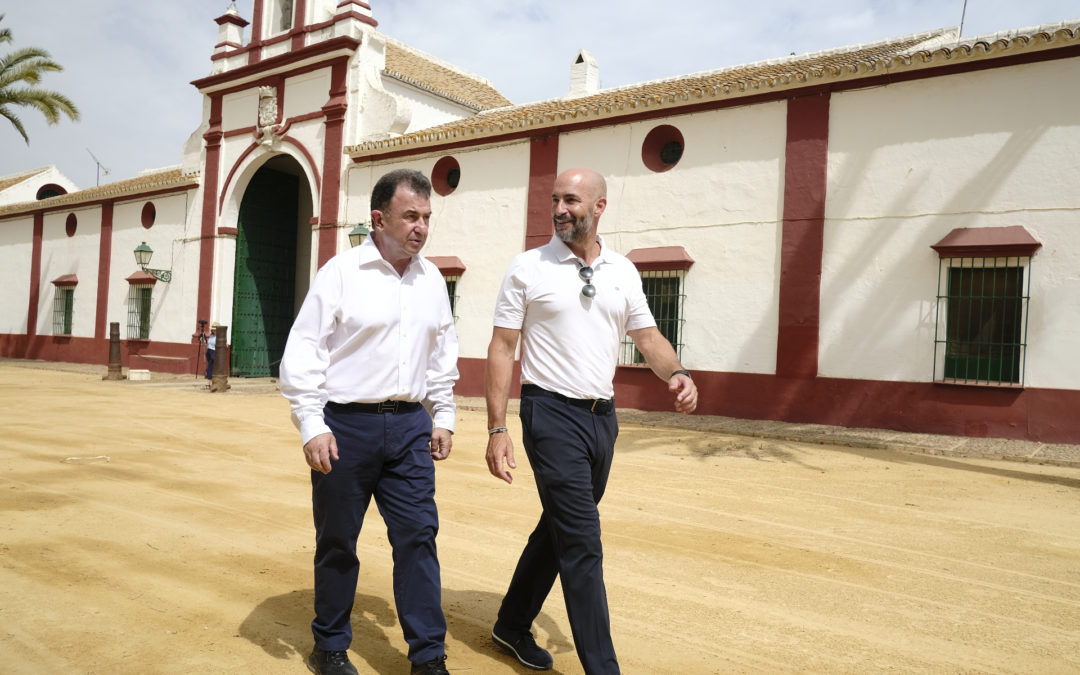 Martín Berasategui se suma en la Hacienda Guzmán al proyecto para declarar los Paisajes del Olivar  Andaluz Patrimonio de la Humanidad