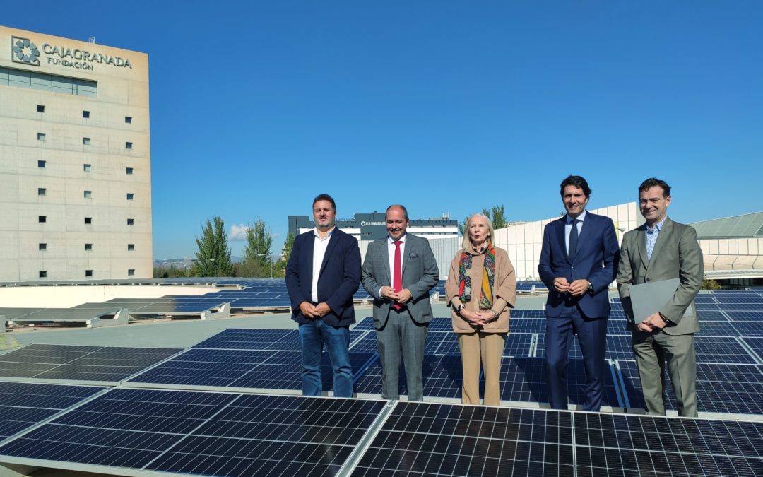 Energía verde en el Centro Cultural CajaGranada gracias a su nueva planta solar, desarrollada por la empresa Cuerva