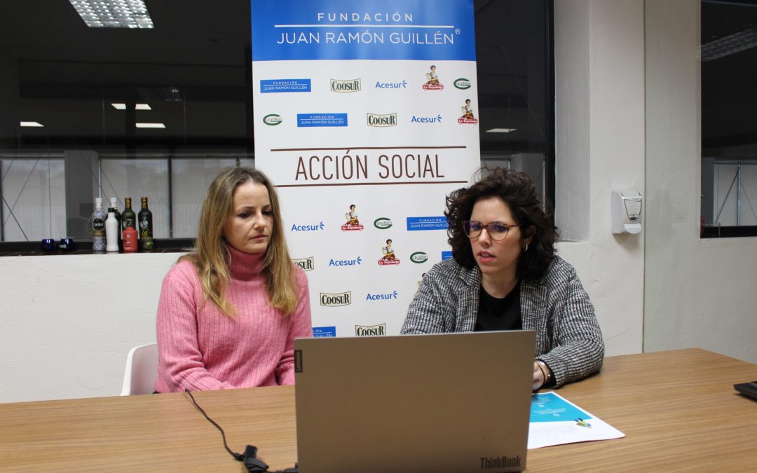 La Fundación Juan Ramón Guillén elabora un folleto informativo sobre el sector aceitero y la Formación  Profesional Dual para 800 centros educativos españoles