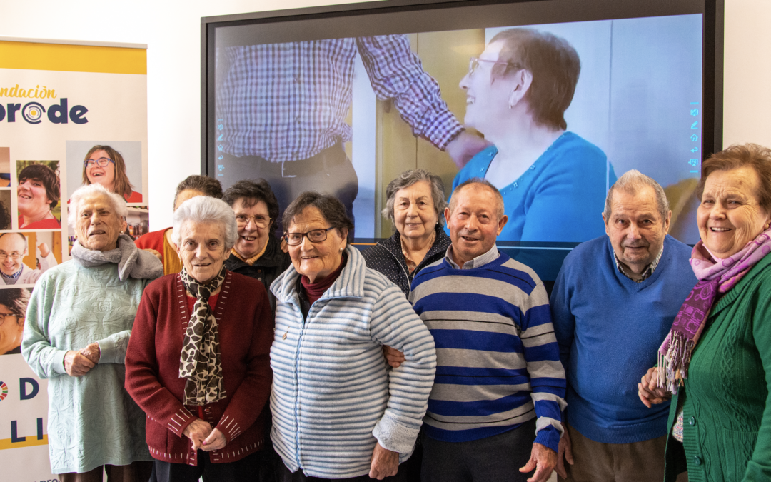 Fundación PRODE y el cantante Arco colaboran a través del vídeo «Todavía» dedicado a las personas mayores