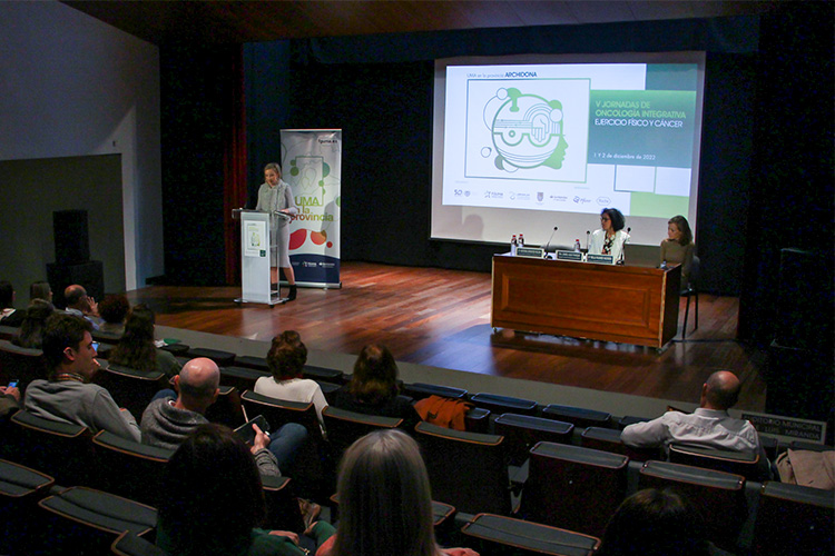 Expertos promueven el ejercicio físico en las V jornadas de oncología de la UMA