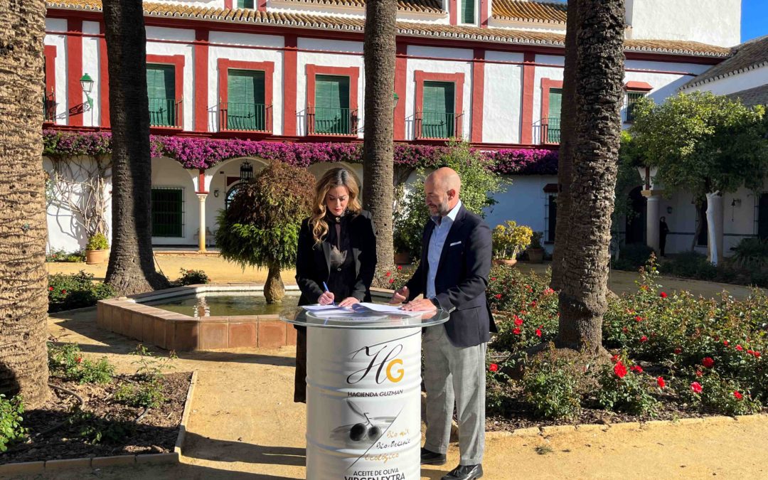 La Fundación Juan Ramón Guillén y el Ayuntamiento de  La Rinconada firman un acuerdo para impulsar la  profesionalización del empleo en el sector olivarero