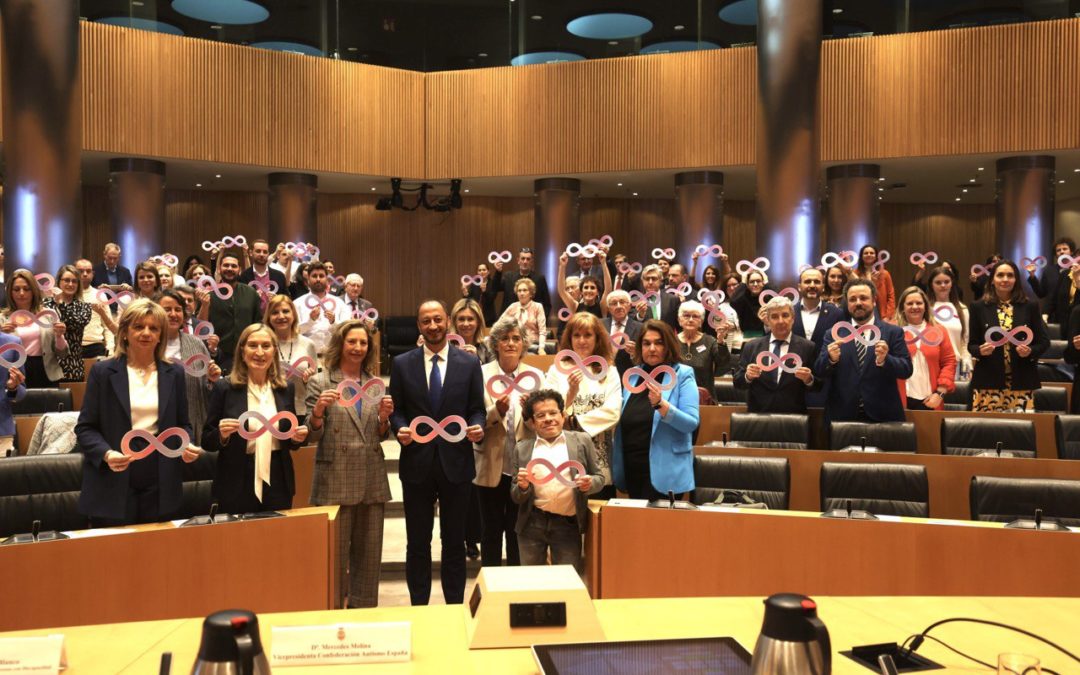 “Llamémoslo por su nombre” una Campaña para reconocer la variabilidad dentro del autismo, su especificidad y el orgullo de pertenencia.