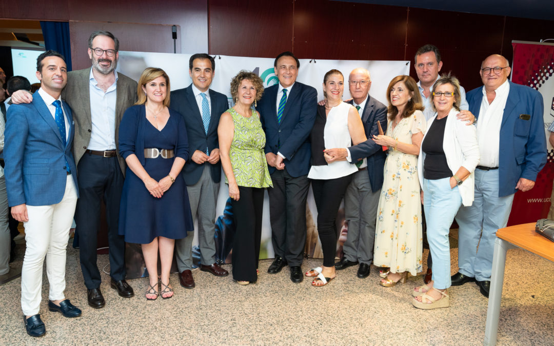 Más de 500 personas se dieron cita en el Rectorado de  la Universidad de Córdoba para celebrar el 40 aniversario de la  Fundación EMET  