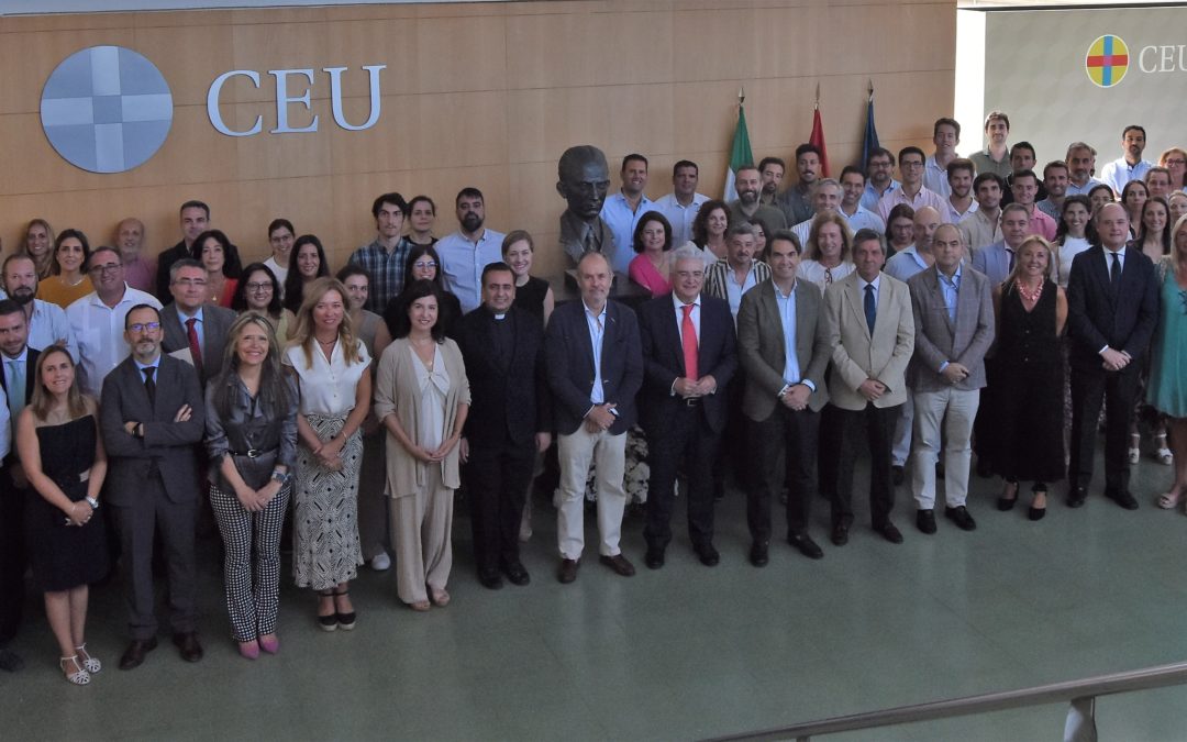 La comunidad educativa CEU Andalucía conmemora la figura del fundador del CEU, Ángel Herrera Oria, en el aniversario de su fallecimiento y de su ordenación sacerdotal