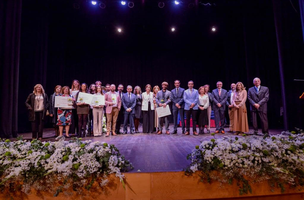 La Fundación Caja Rural de Baena hace entrega de los Premios «Salvador de Prado Santaella»