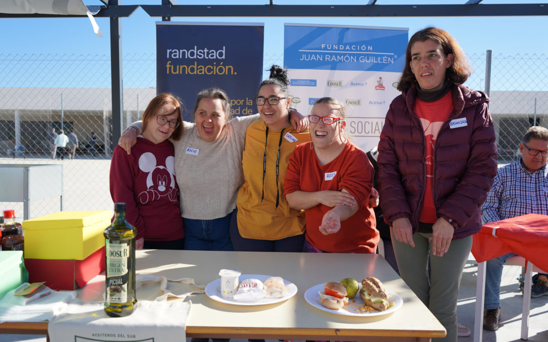 Solidarios Coosur fomenta las bases de una dieta equilibrada en su primer taller de alimentación saludable