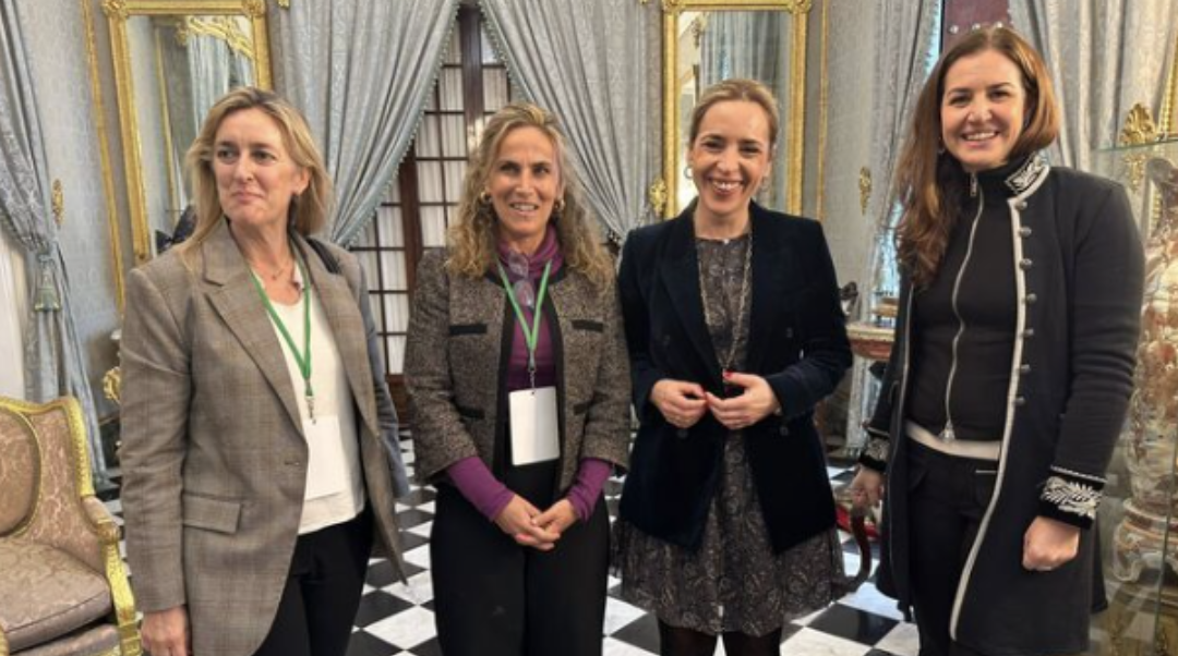 Pequeña Nowina presenta en Diputación de Cádiz sus proyectos a favor de niñas y mujeres vulnerables en Sierra Leona