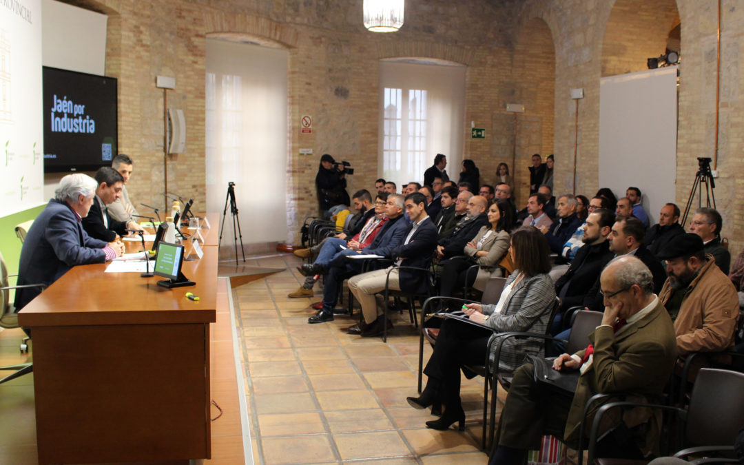 La Diputación de Jaén acoge el acto que inicia la constitución formal del Clúster del Plástico de Andalucía