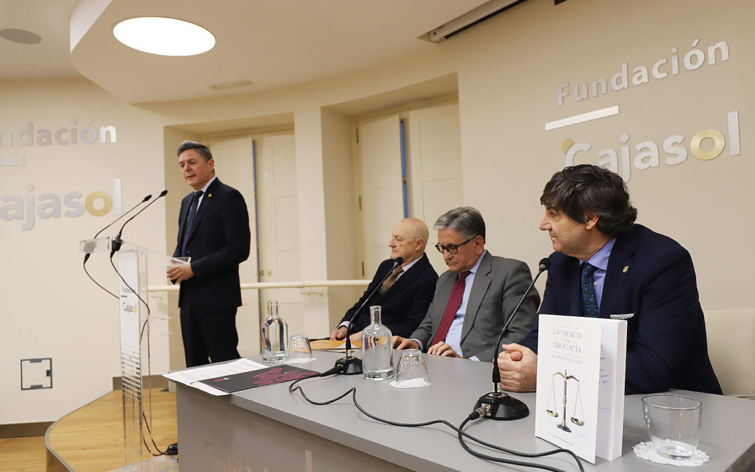 Fundación de Cultura Andaluza convoca el XVI Premio Ángel Olavarría