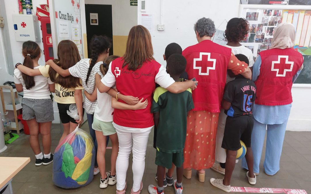 Juegos, diversión y valores en los campamentos de verano de Cruz Roja Juventud en Andalucía